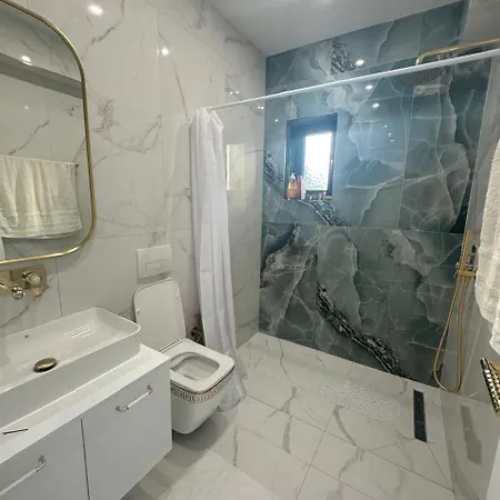 Very Luxuri 2 Bedroom Sea View Διαμέρισμα