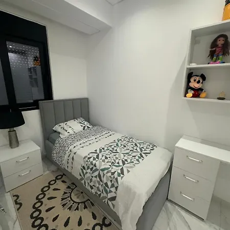 Very Luxuri 2 Bedroom Sea View * Φιέρι