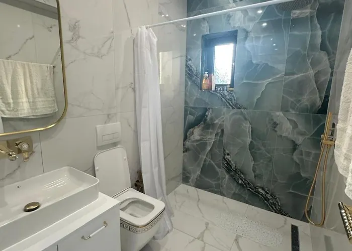 Very Luxuri 2 Bedroom Sea View Apartamento